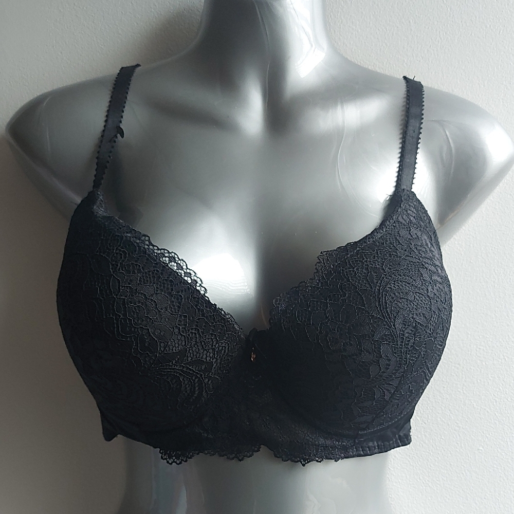 Marilyn Monroe Black Lace Push Up Bra 38c